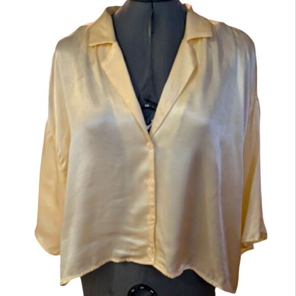 zara Elegant Cream Silky Women's Short‎ Sleeve Oversized Top Size Small Nwt - Picture 1 of 8